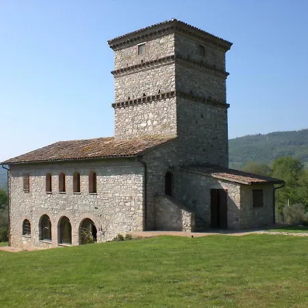 度假居 Antico Casale Torre Colombaia *