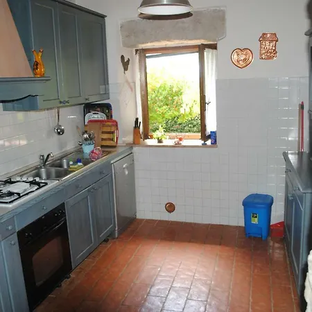 度假居 Antico Casale Torre Colombaia *